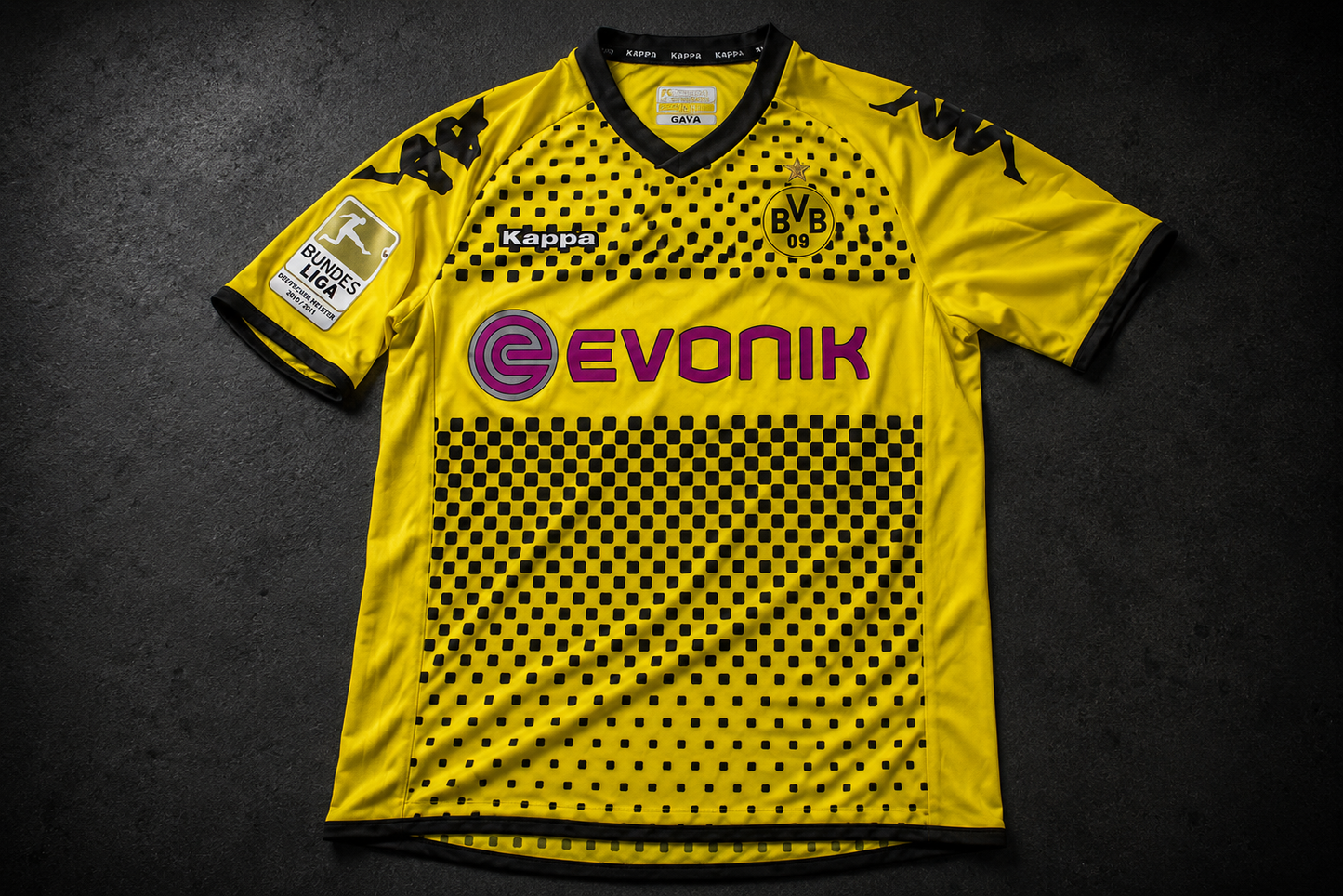 Kagawa 23 - Dortmund Home 2011/12 Bundesliga