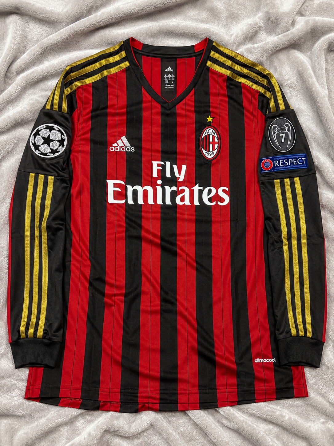 Taarabt 23 - Ac Milan 2013/2014 Home Champions League