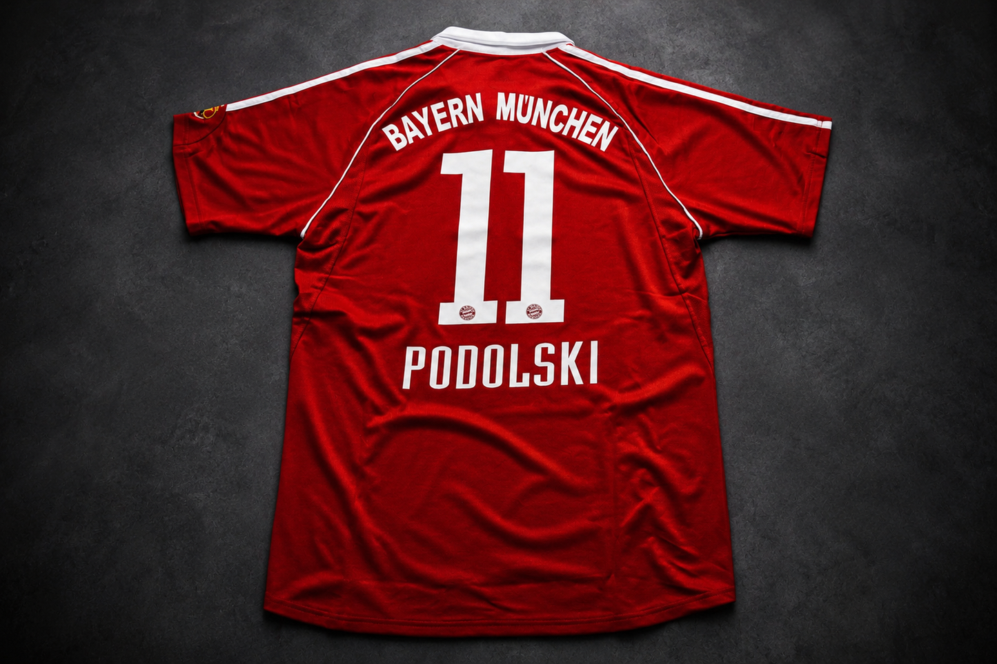 Podolski 11 - Bayern Home 2006/07