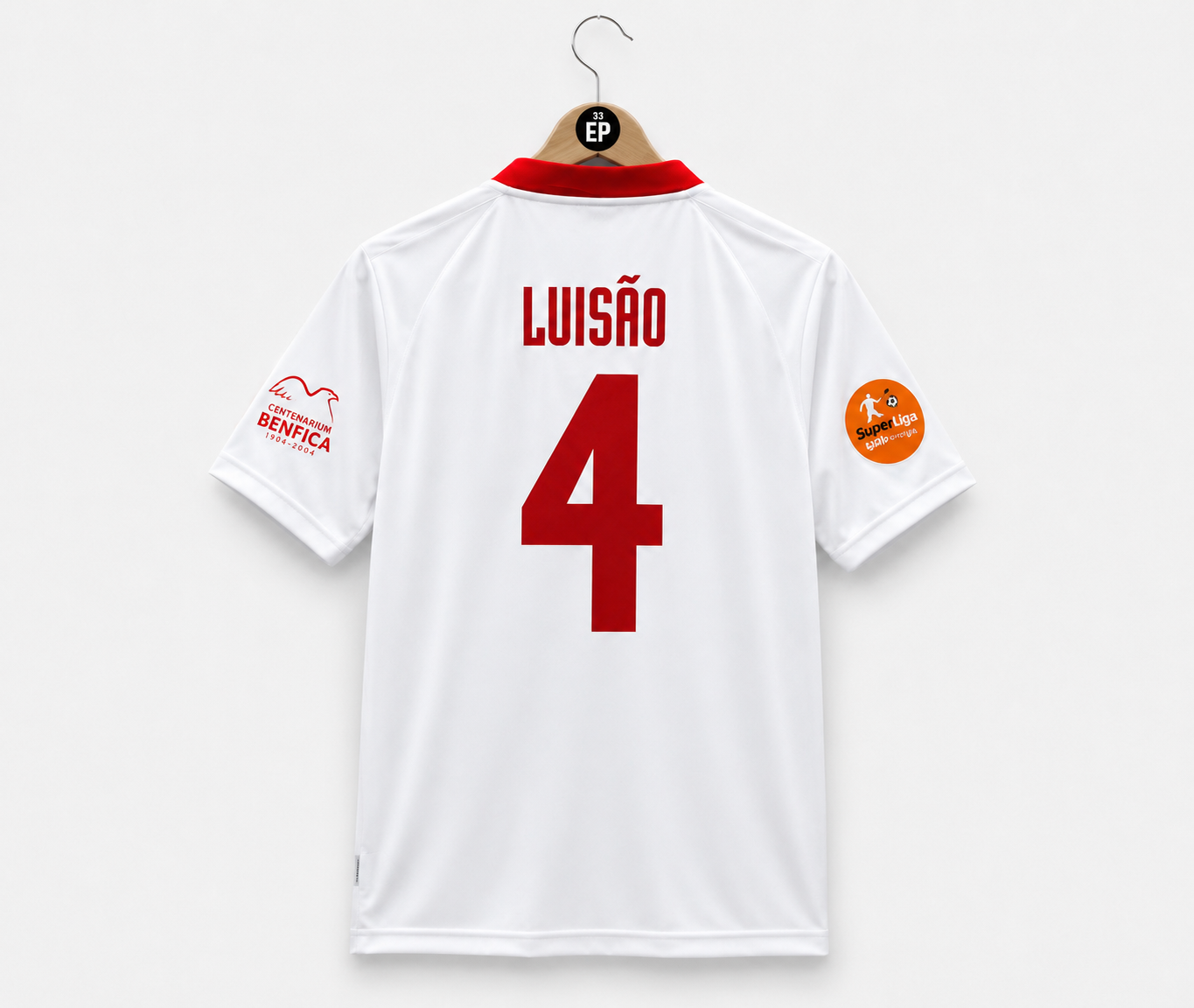 Luisão 4 - SL Benfica Away 2004/05 Liga Portugal