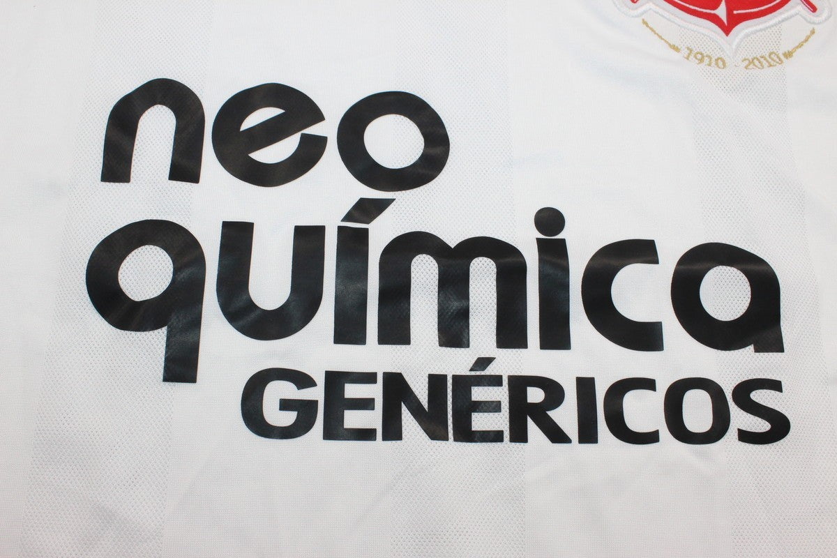 Roberto Carlos 6 - Corinthians Home 2010/11