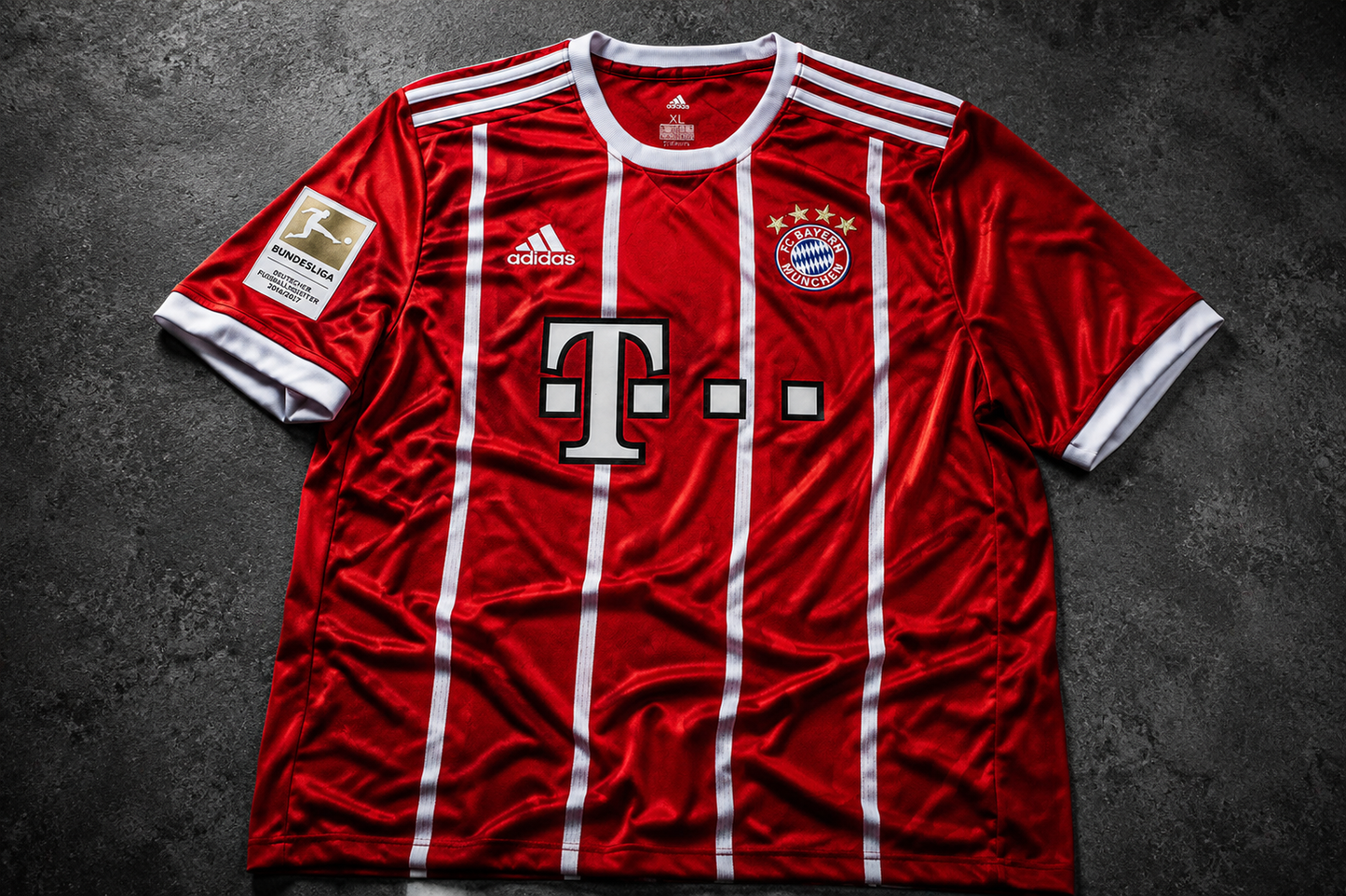 Thiago 6 - Bayern Home 2017/18 Bundesliga (Cópia)