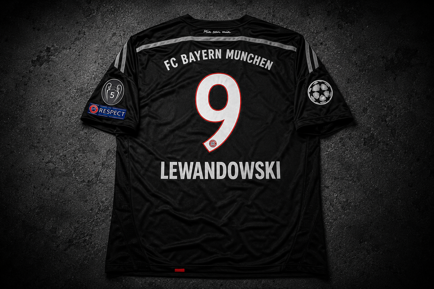 Lewandowski 9 - Bayern Away 2014/15 Champions League