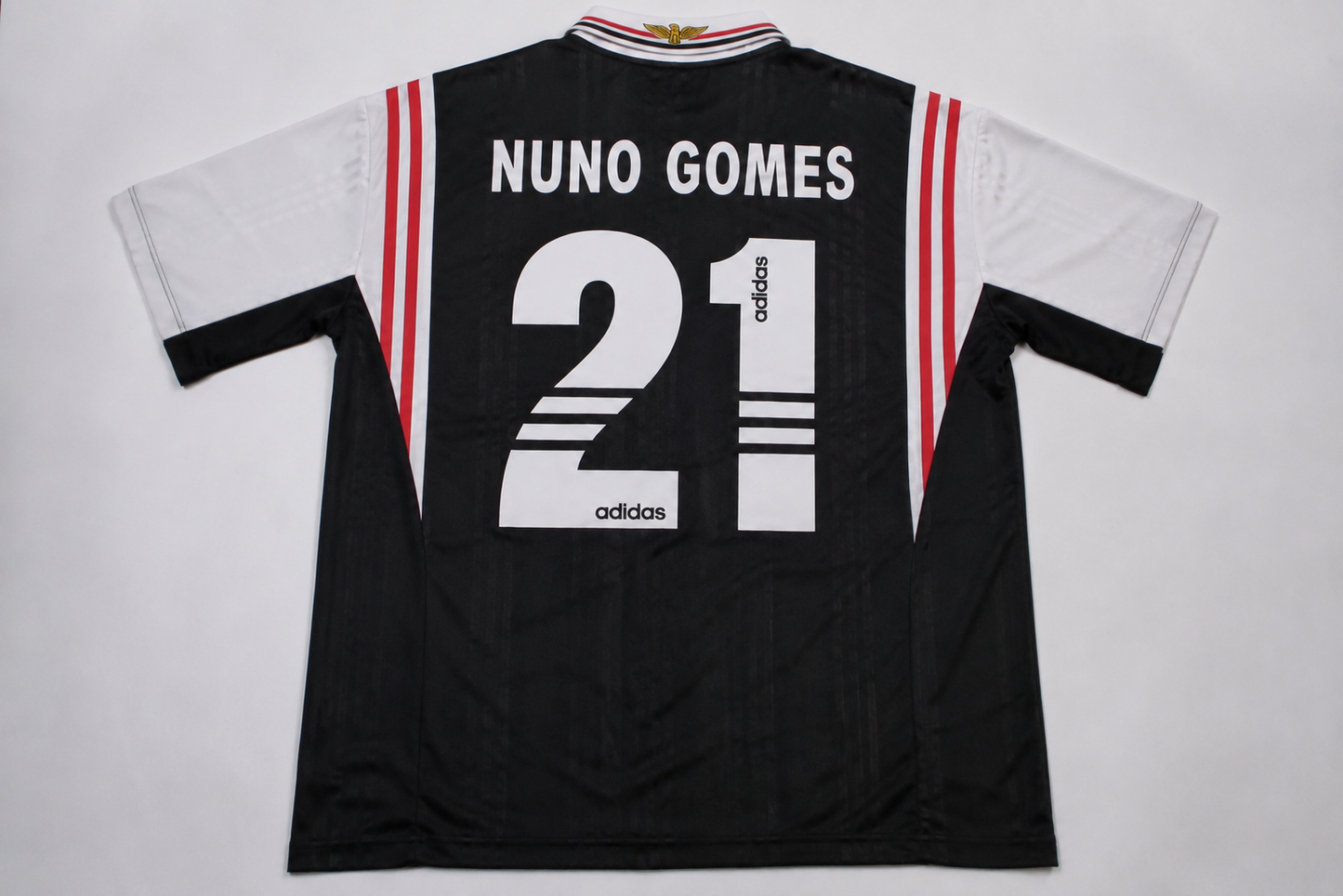 Nuno Gomes 21 - Benfica Third Kit 1997/98