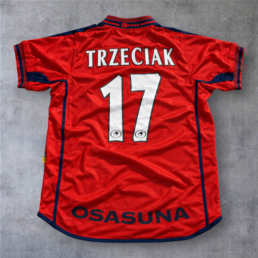 Camisola de futebol A minha loja Osasuna 2000/01 vermelha com o nome Trzeciak e o número 17 nas costas