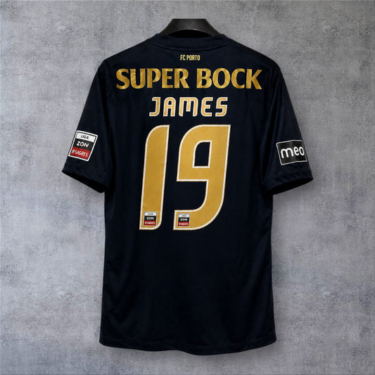 James 19 - Porto Away 2011/12 Liga Zon Sagres