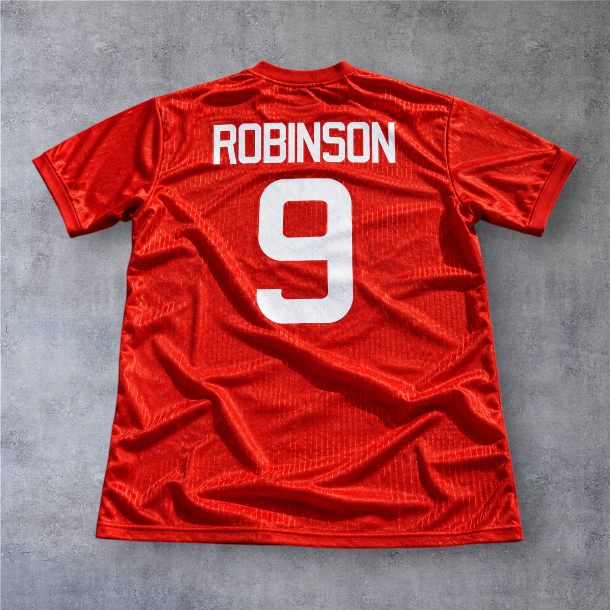 Camisola de futebol A minha loja Osasuna 1987/88 vermelha com o nome Robinson e o número 9 nas costas