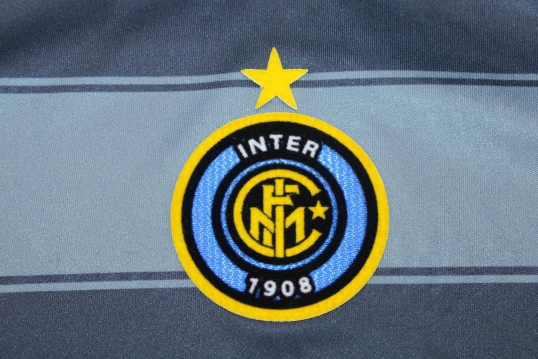 Materazzi 23 - Inter Third Kit 2004/05 Champions League