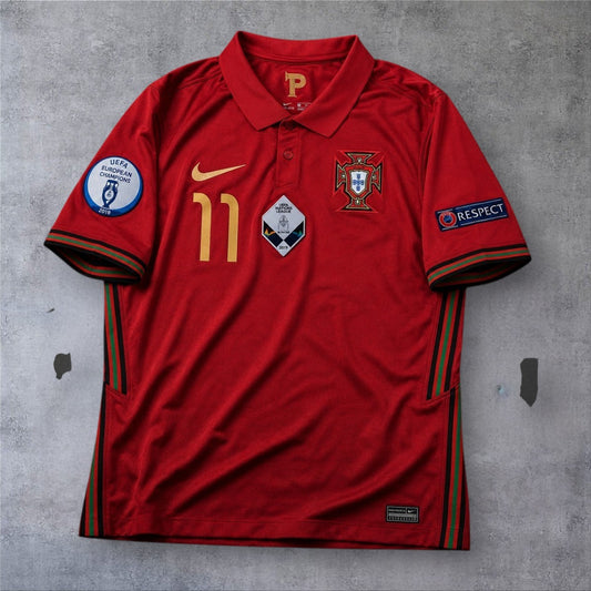 B.Fernandes 11 Portugal Home 2021 Euro retro football shirt
