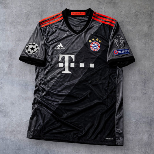 Douglas Costa 11 Bayern Away 2016/17 Champions League retro football shirt