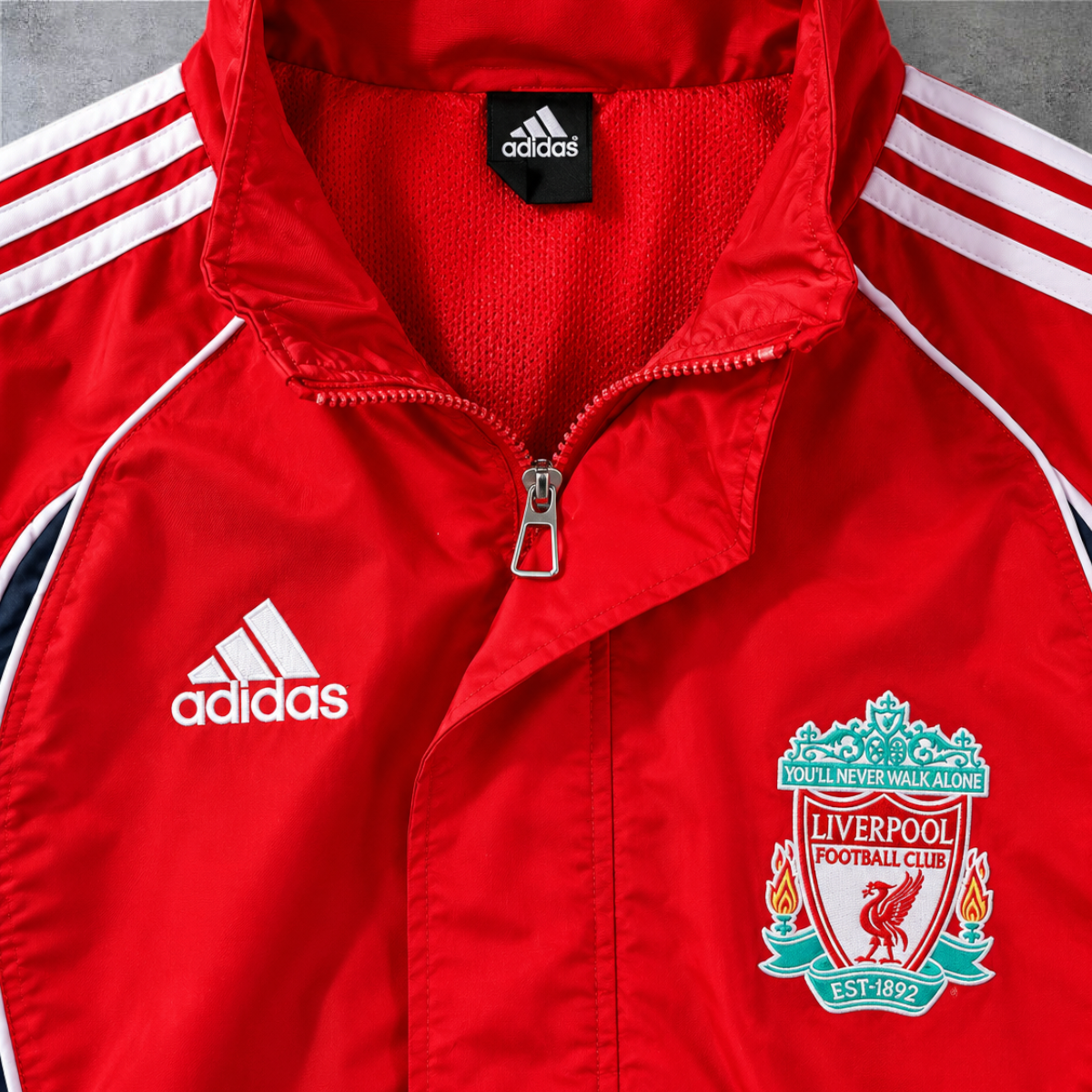 Casaco vintage Liverpool 2006/07 vermelho A minha loja com fecho completo, logótipo adidas e emblema do clube