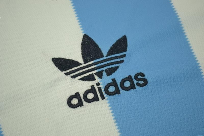 Kempes 10 Argentina Home 1978 retro football shirt