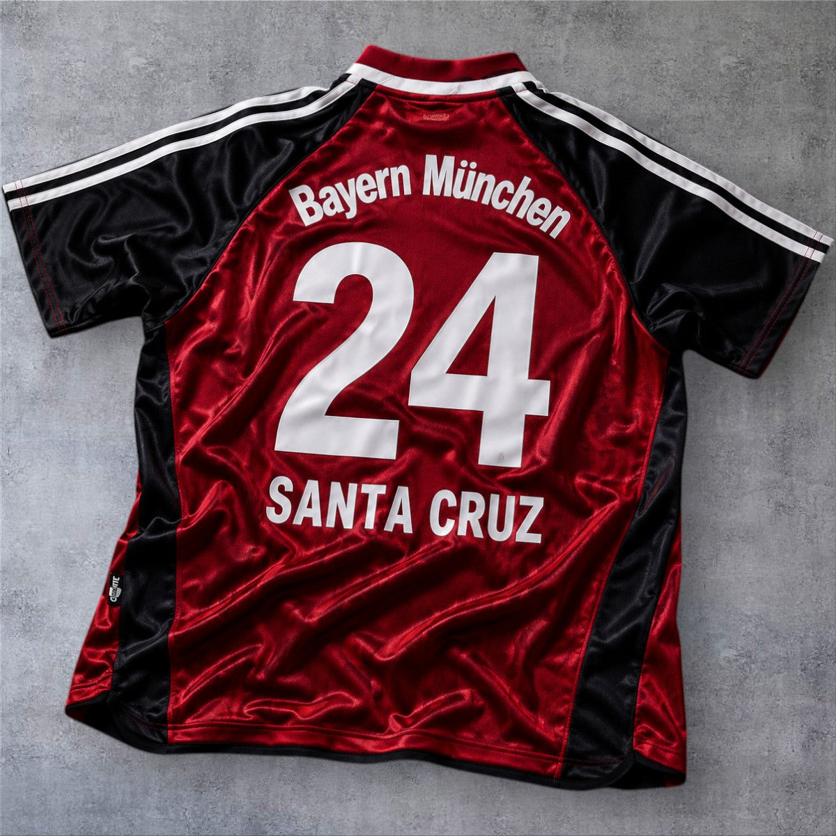 Roque Santa Cruz 24 Bayern Home 2001/02 retro football shirt