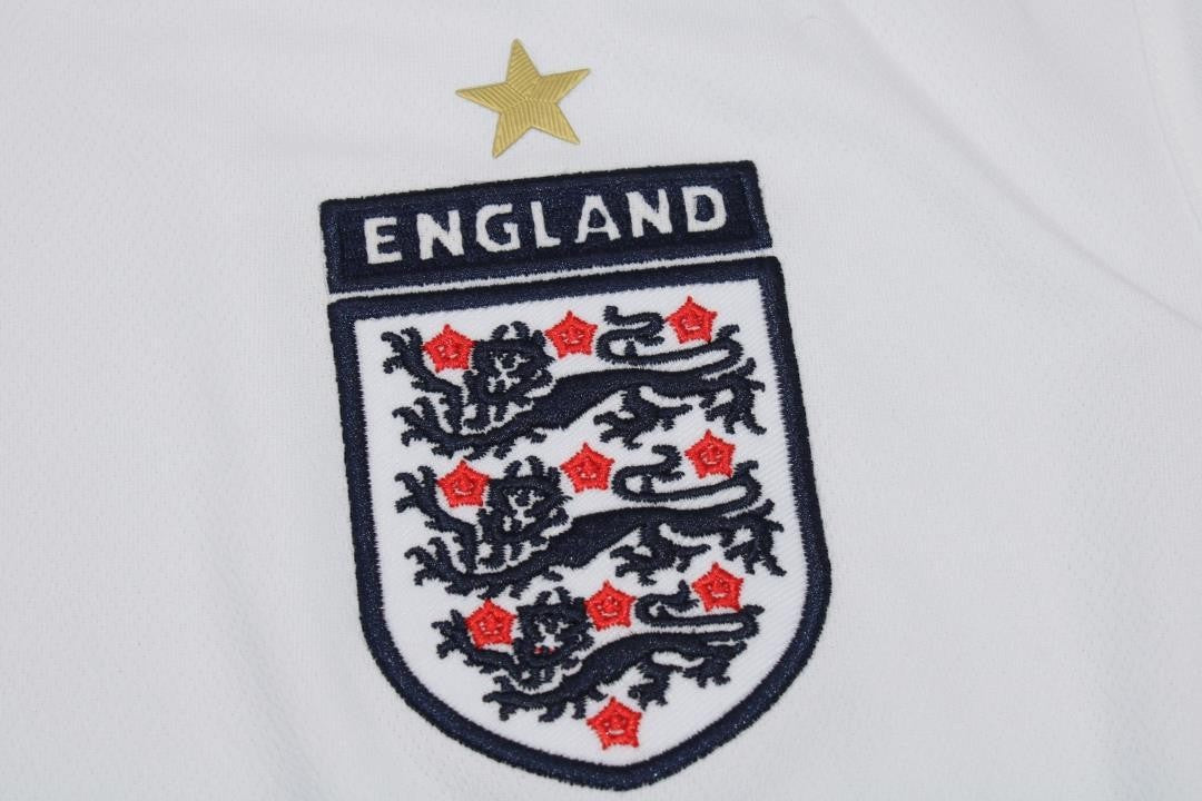 Gerrard 4 - England Home 2006 World Cup