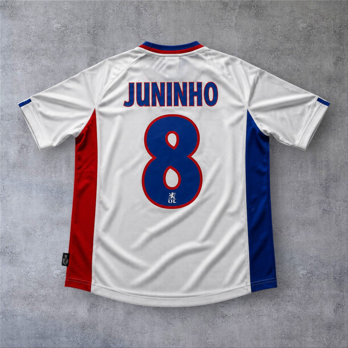 Juninho 8 Lyon 2000/2001 Home retro football shirt