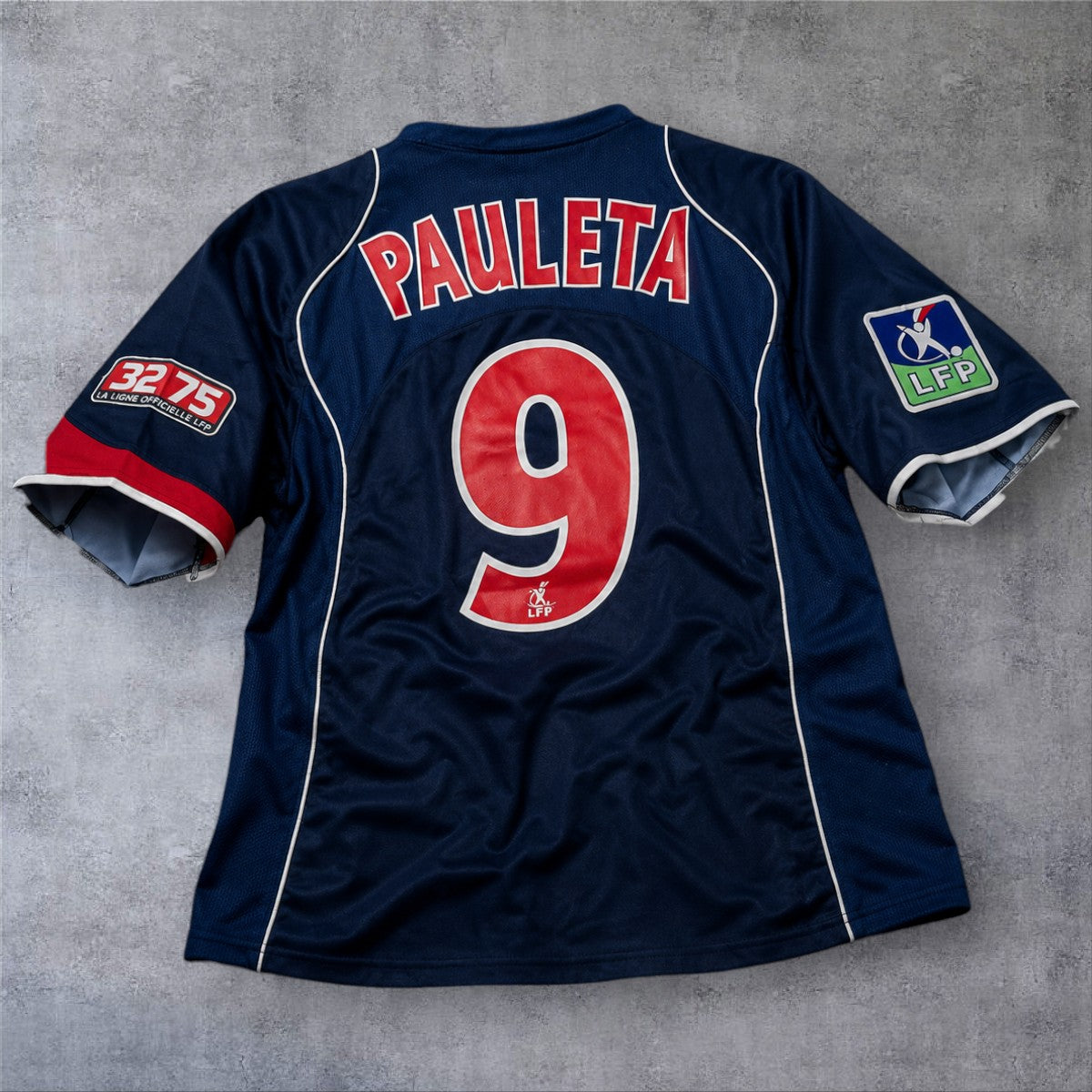 Pauleta 9 - PSG 2004/05 Home Ligue 1
