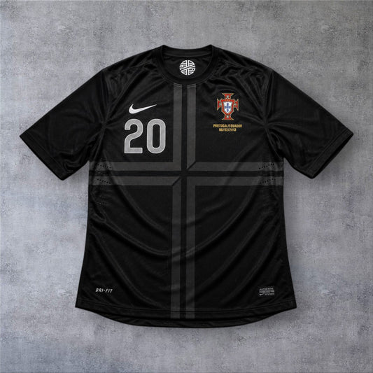 Quaresma 20 Portugal Away 2013 retro football shirt
