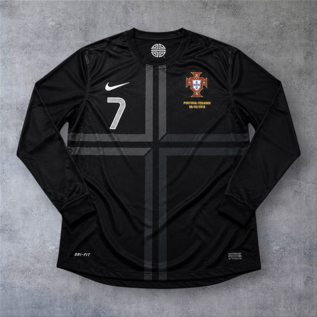 Ronaldo 7 Portugal Away 2013 retro football shirt
