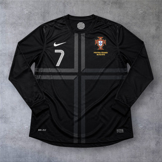 Ronaldo 7 Portugal Away 2013 retro football shirt