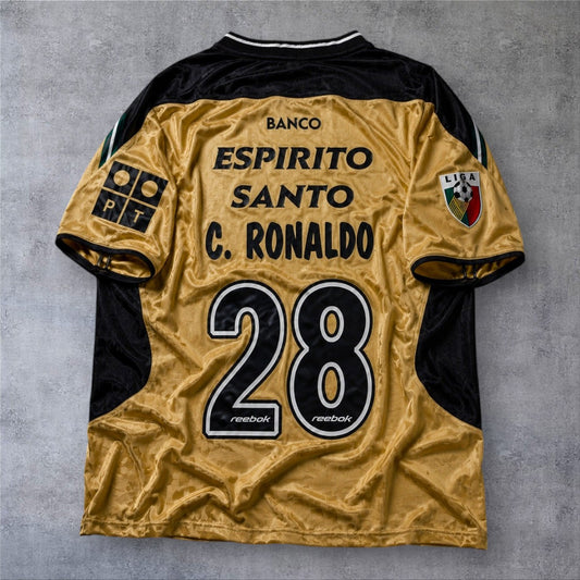 C. Ronaldo 28 - Sporting 2003/04 Away Liga Portugal