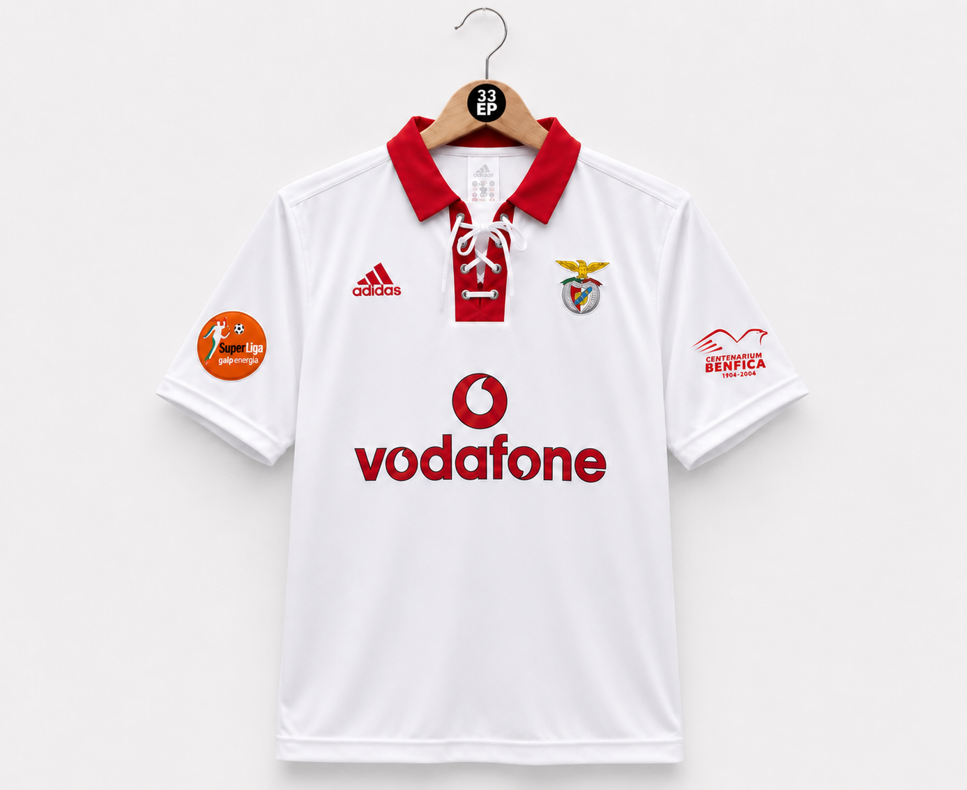 Luisão 4 - SL Benfica Away 2004/05 Liga Portugal