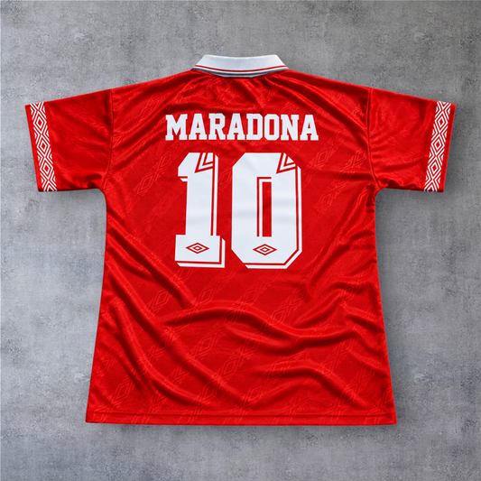 Camisola de futebol A minha loja Sevilla 1994 Away vermelha com o nome Maradona e o número 10 nas costas