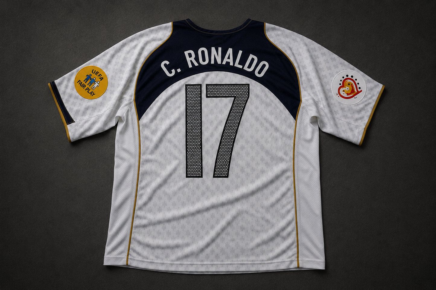 Ronaldo 17 - Portugal Away 2004 Euro
