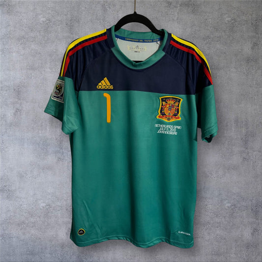 Casillas 1 Spain 2010 World Cup retro football shirt