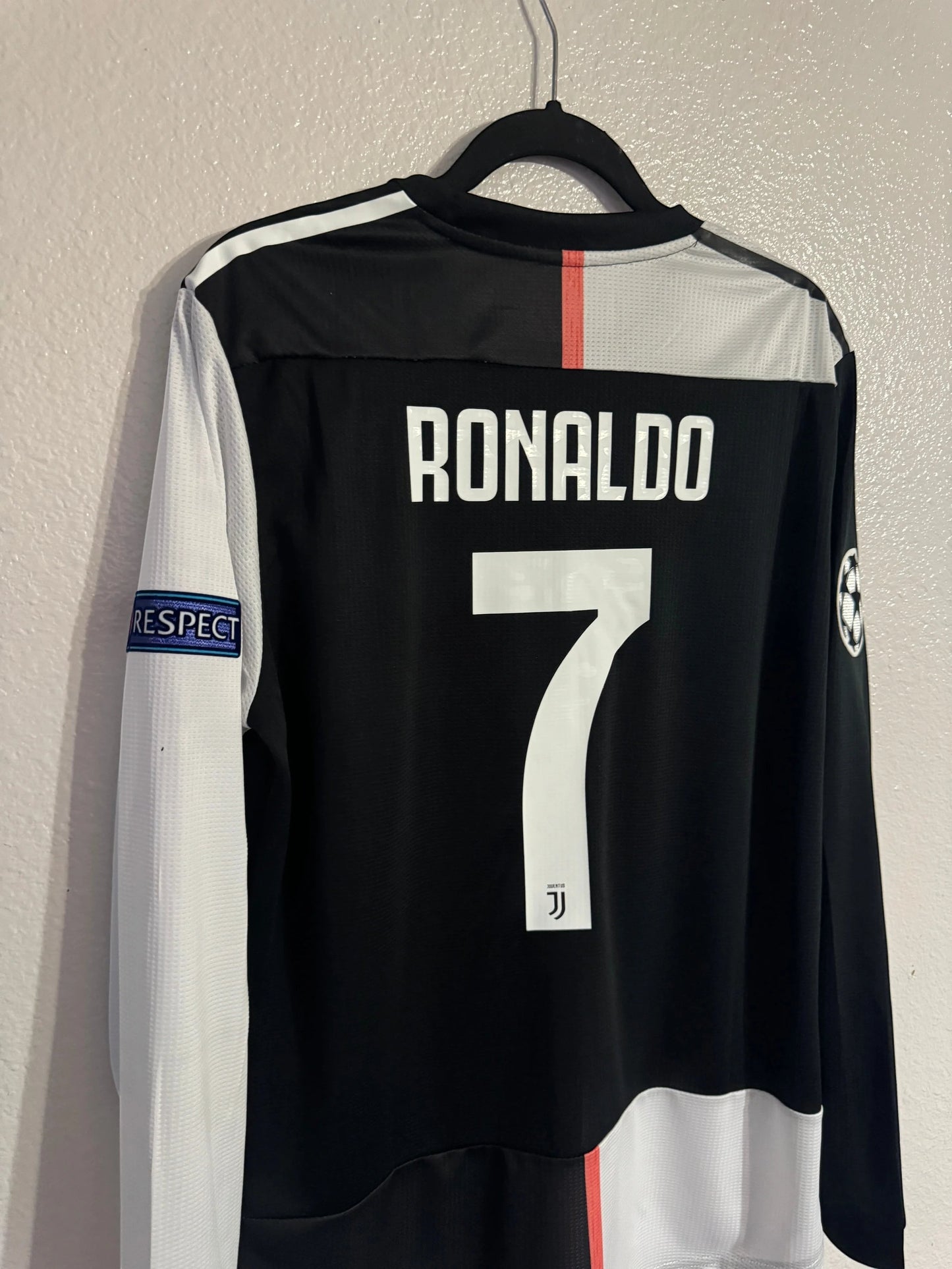Ronaldo 7 - Juventus 2019/20 Home Champions League