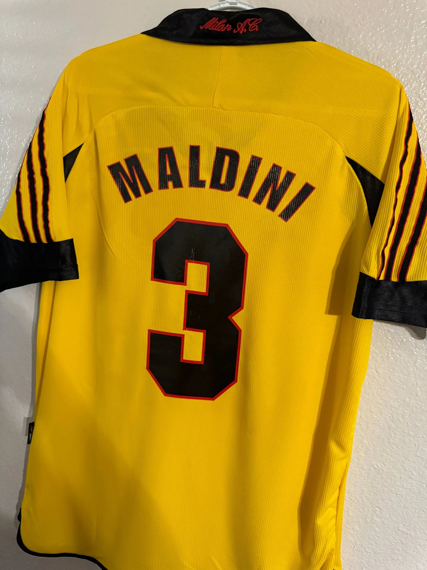 Maldini 3 - Milan Away 1999/00 Serie A