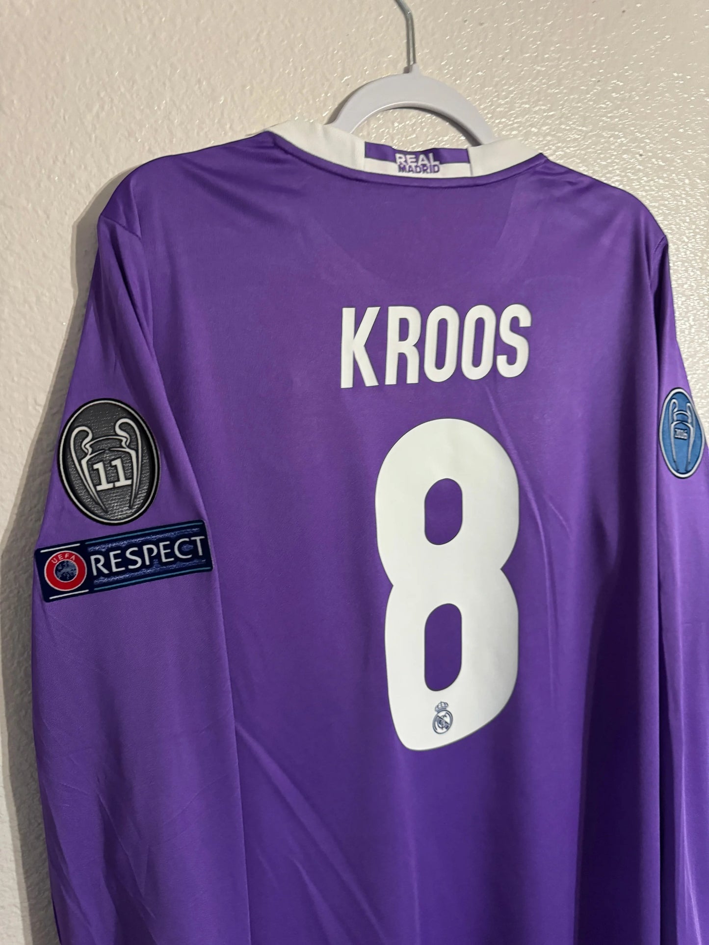 Kroos 8 - Real Madrid 2016/2017 Away Champions League