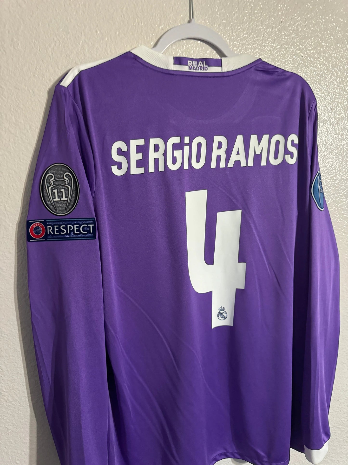Sergio Ramos 4 - Real Madrid 2016/2017 Away Champions League