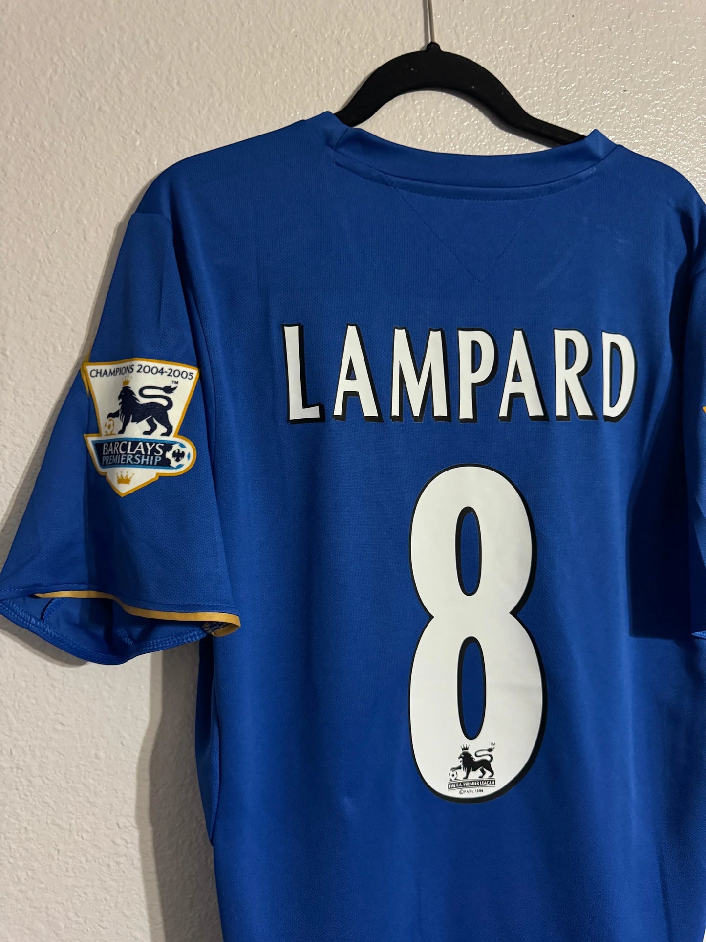 Lampard 8 - Chelsea 2005/06 Centenary Kit Premier League