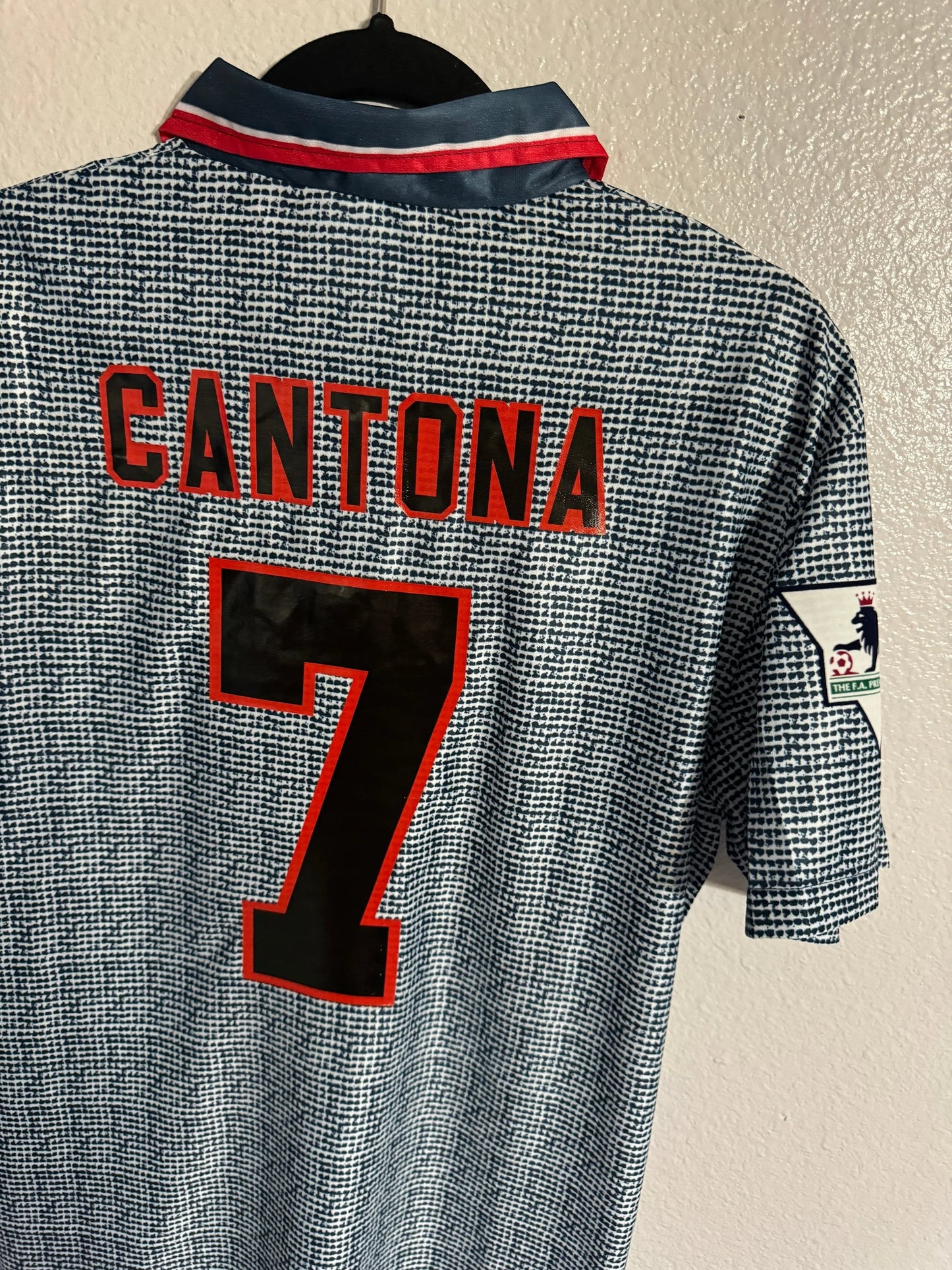 Cantona 7 - Manchester United Away 1995/96 Premier League