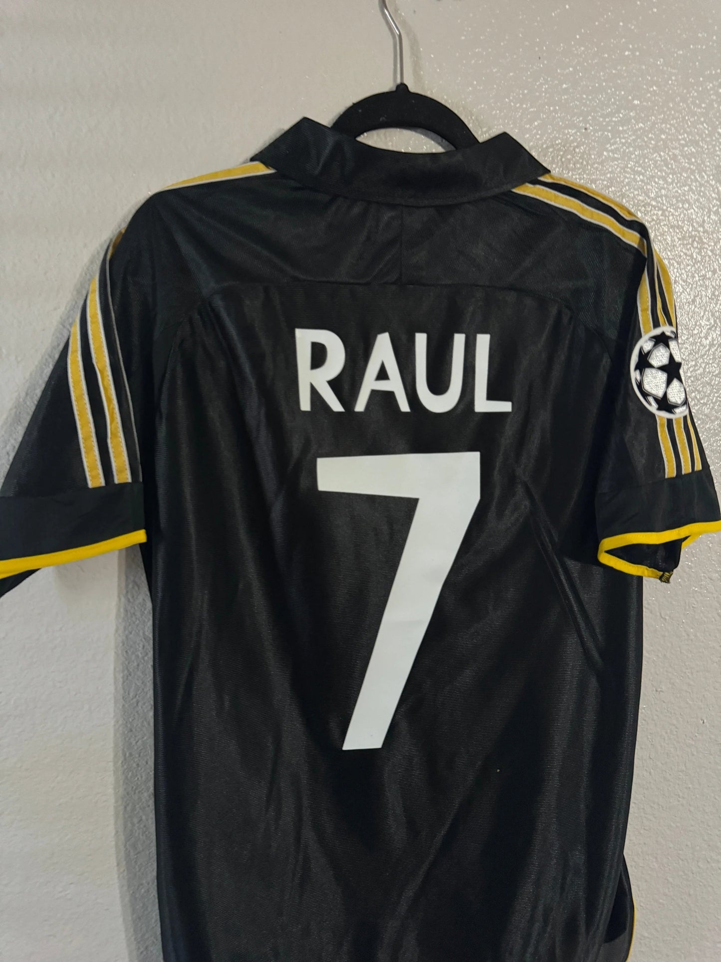 Raul 7 - Real Madrid 1999/2000 Home Champions League