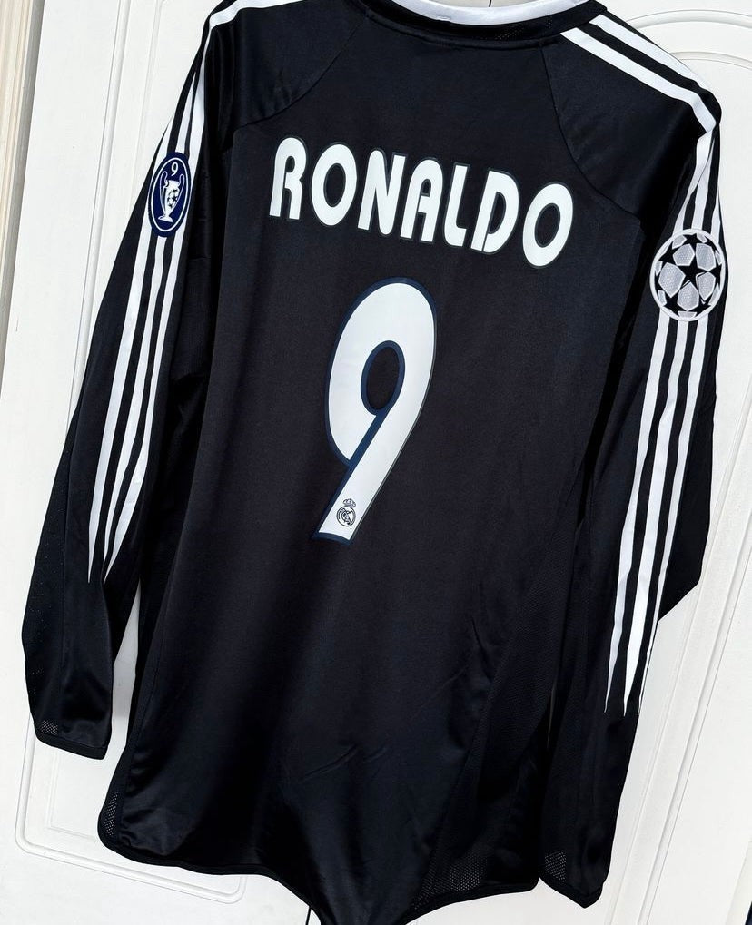 Ronaldo 9 Real Madrid Away 2004/05 Champions League retro football shirt