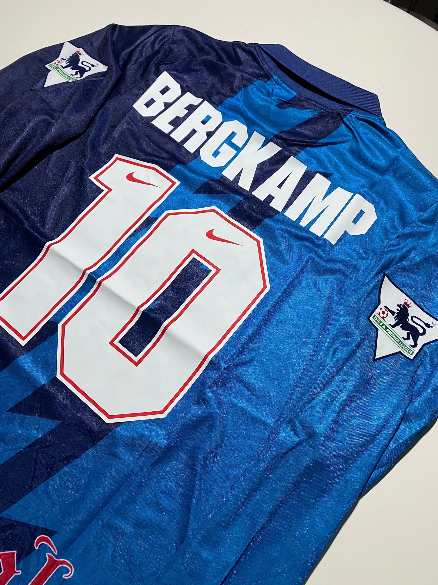 Bergkamp 10 Arsenal 1995/96 Premier League