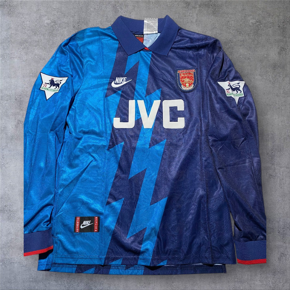 Bergkamp 10 Arsenal 1995/96 Premier League