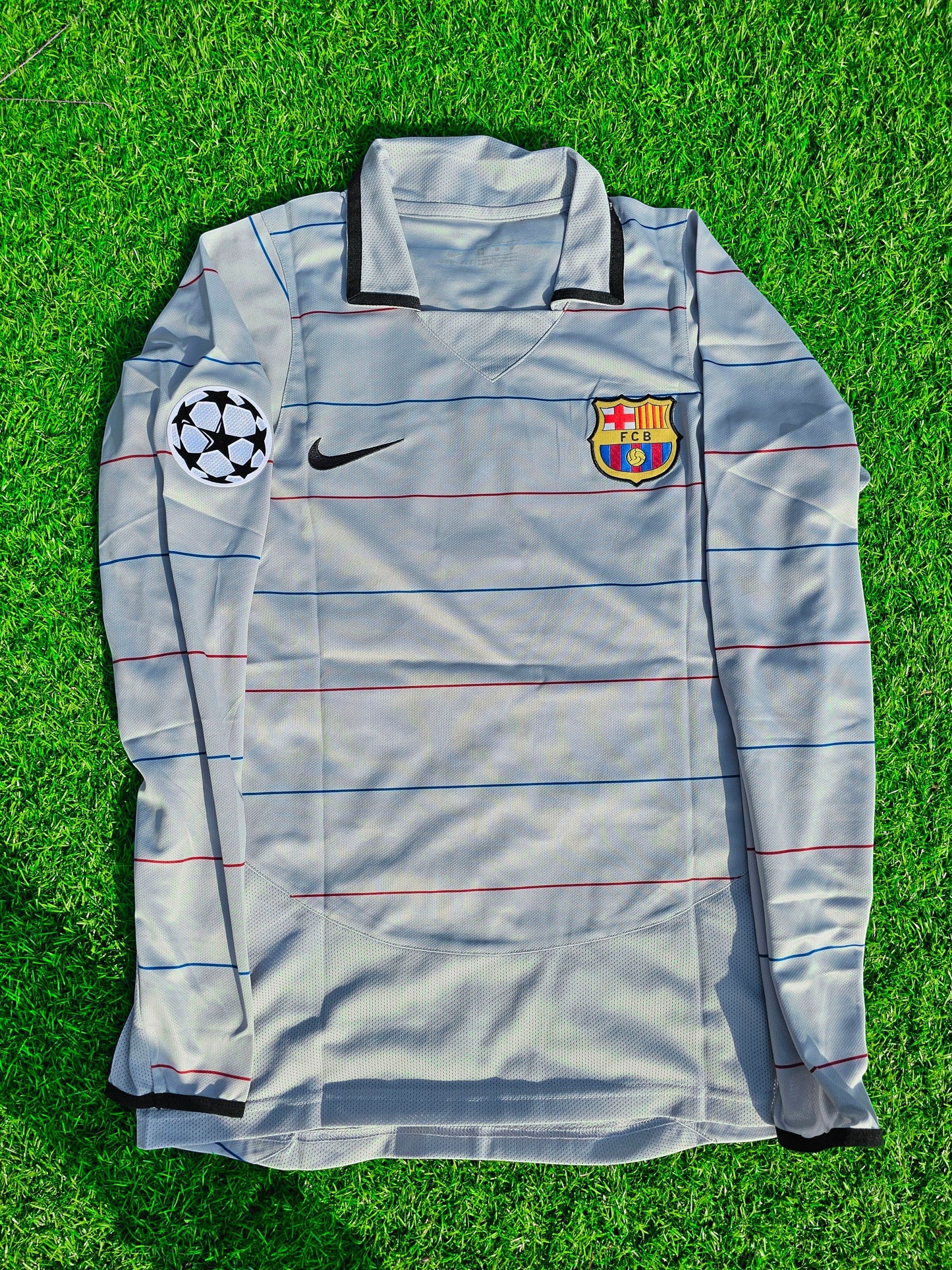 Ronaldinho 10 - Barcelona 2004/2005 Away Champions League