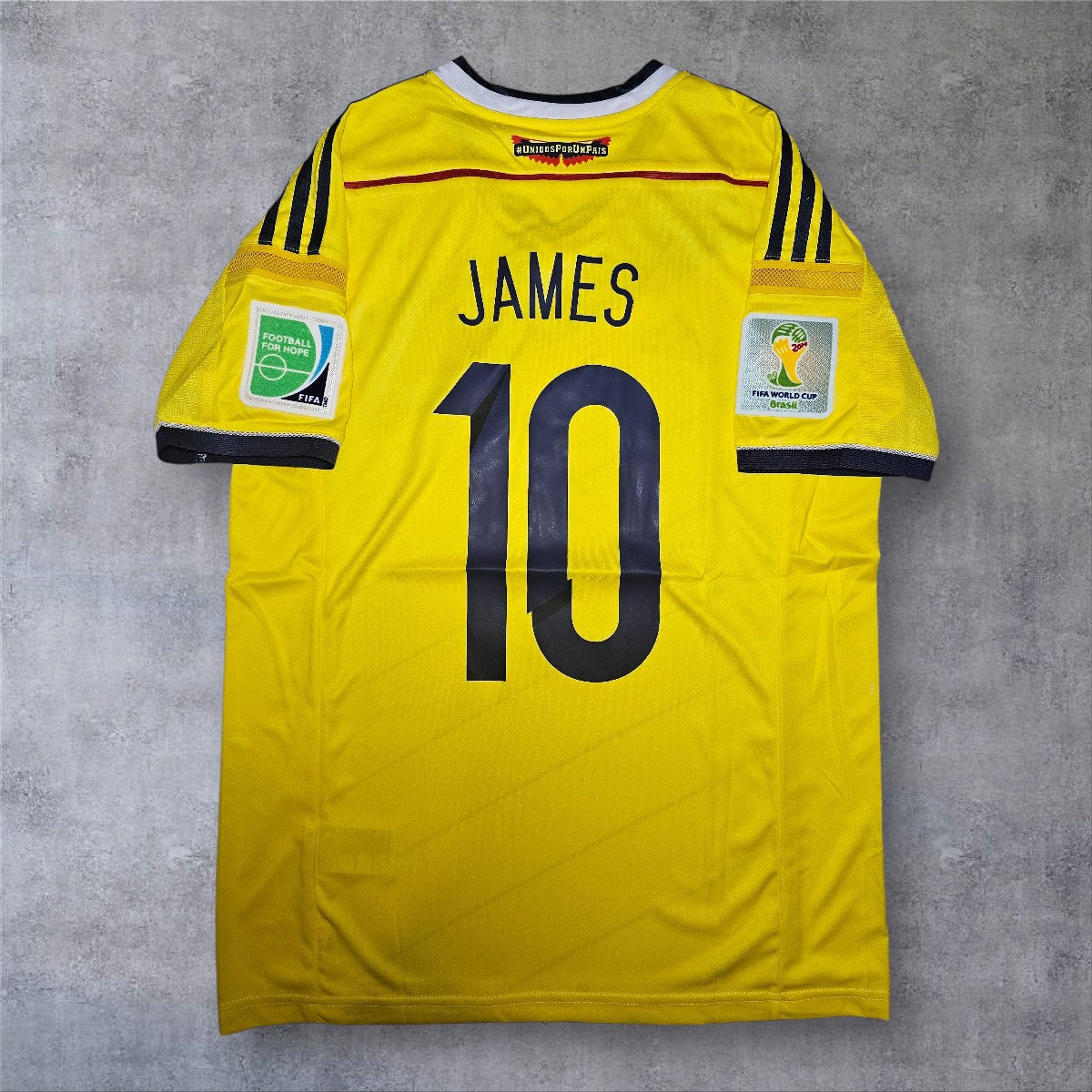 James Rodríguez 10 Colombia 2014 World Cup retro football shirt