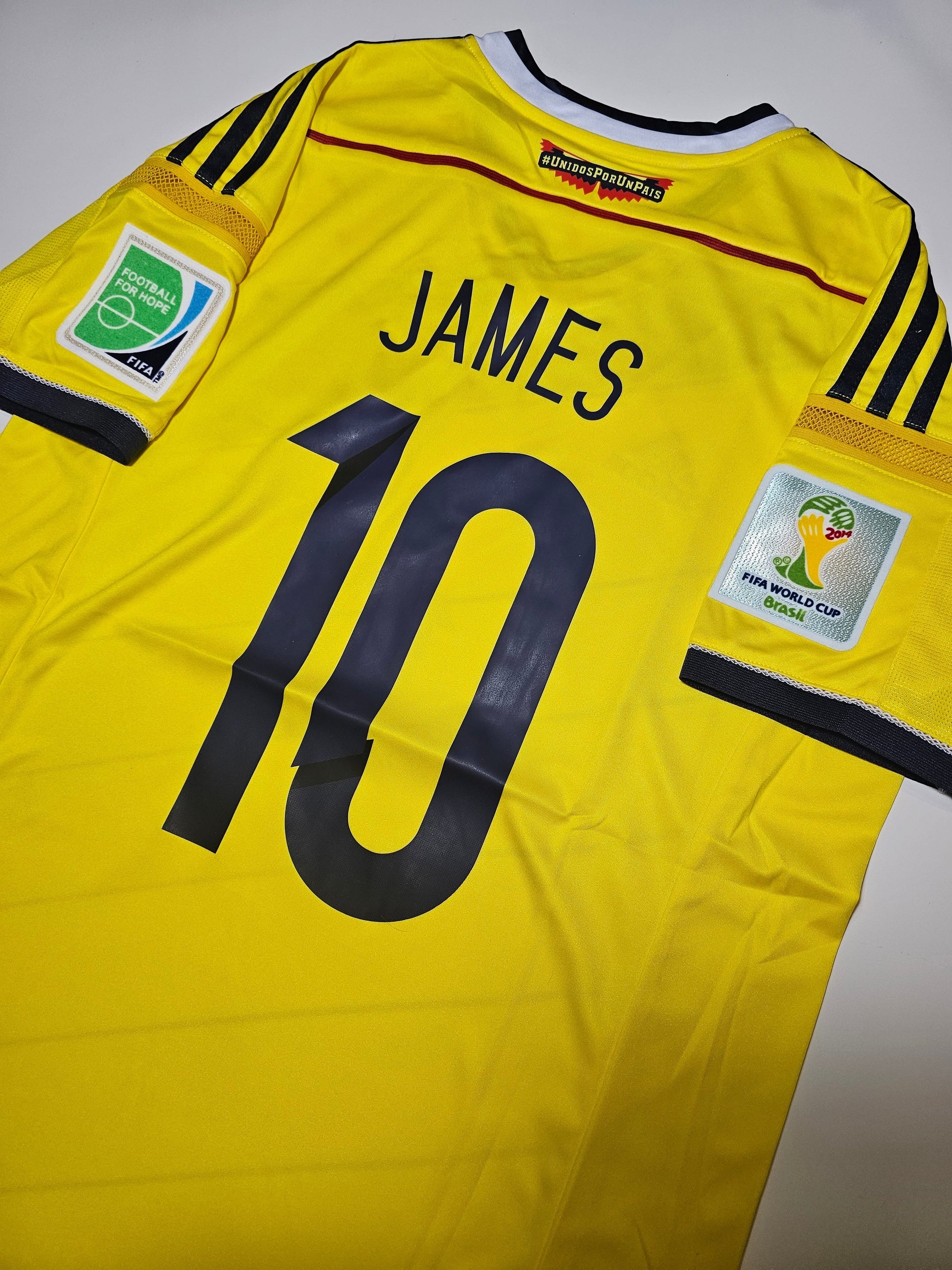 James Rodríguez 10 Colombia 2014 World Cup retro football shirt