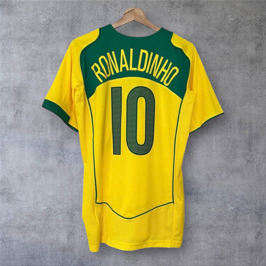 Ronaldinho 10 - Brazil Home 2004/05