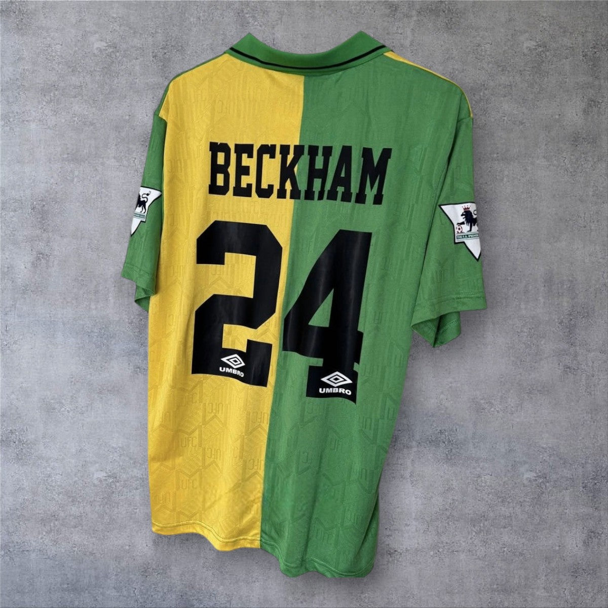 Beckham 24 - Manchester United 1993/94 Away