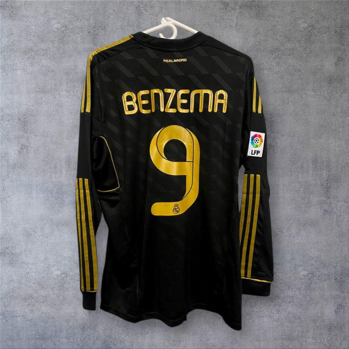 Benzema 9 - Real Madrid 2011/2012 Away La Liga