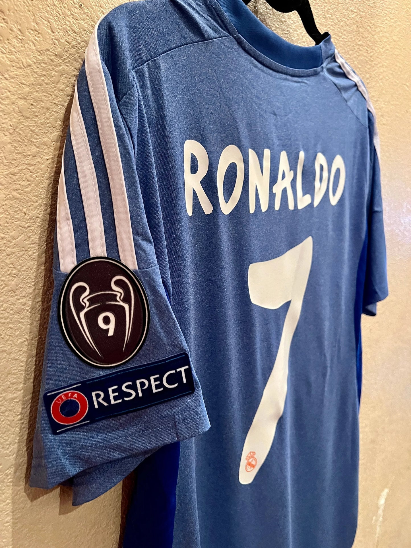 Ronaldo 7 - Real Madrid 2013/2014 Away Kit Champions League