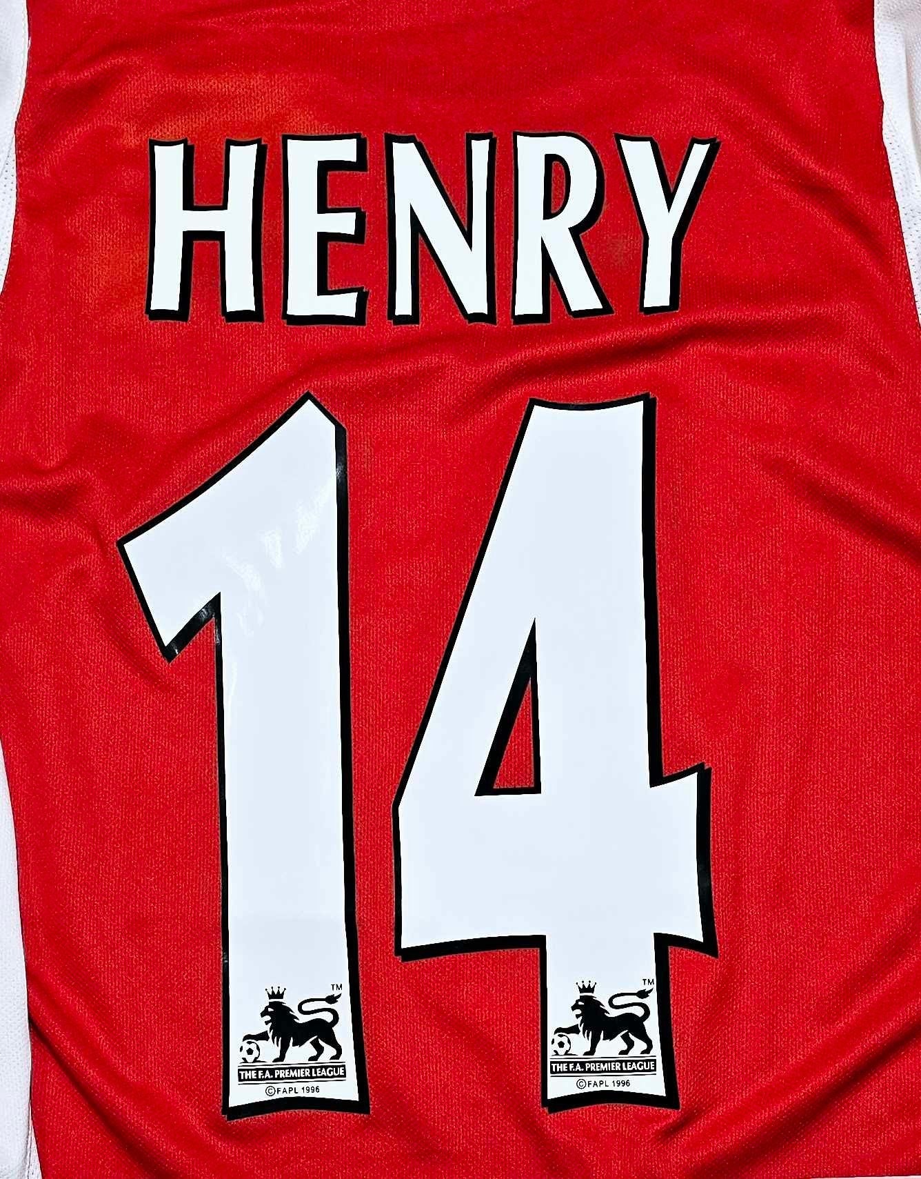 Henry 14 - Arsenal Home 2002/03 Premier League