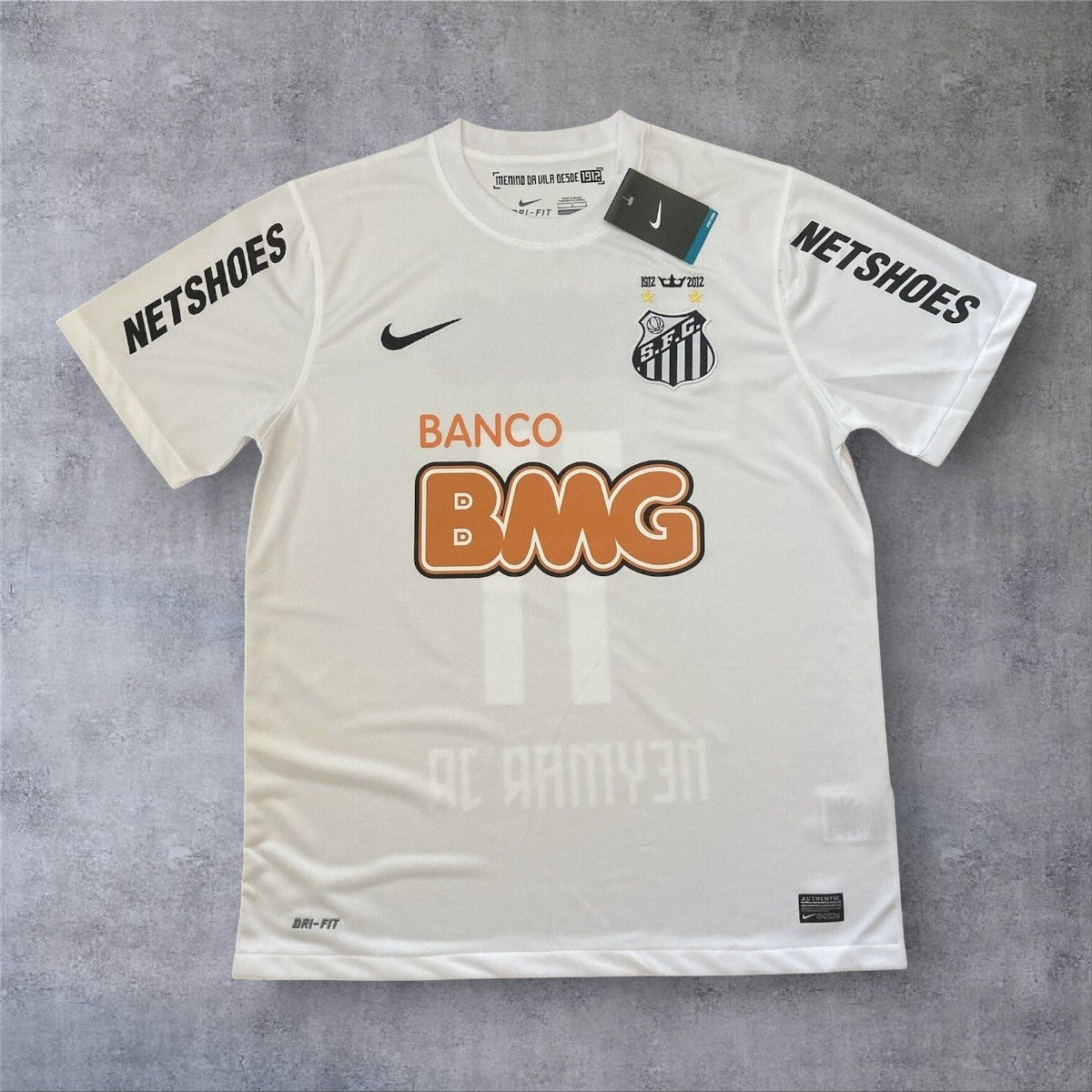Neymar Jr 11 Santos Home 2011/12 retro football shirt