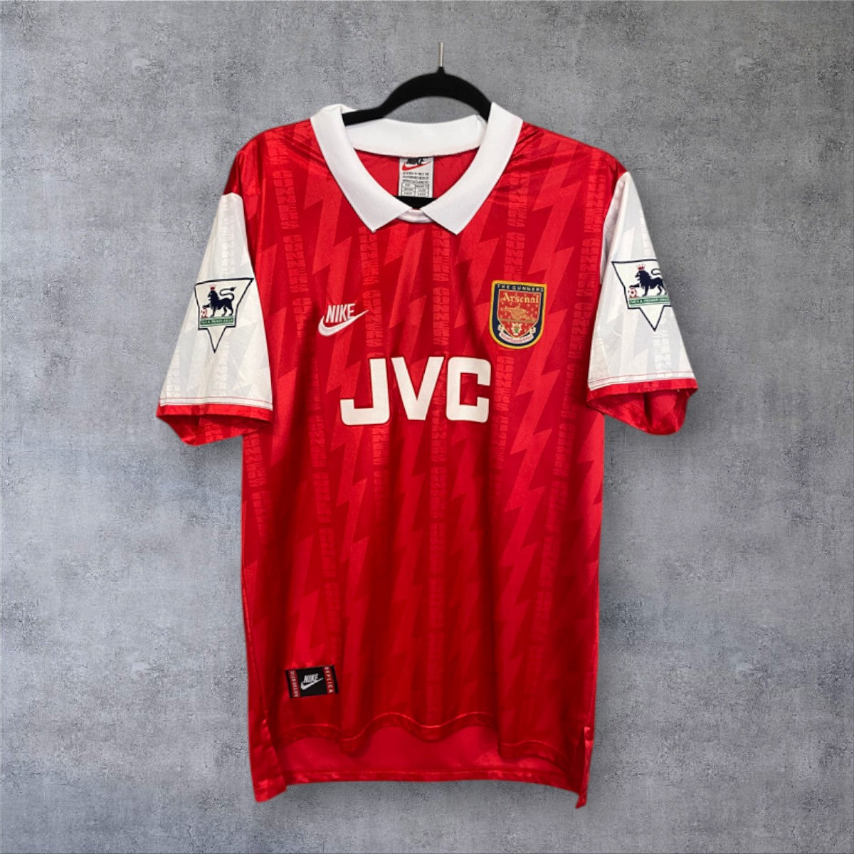 Bergkamp 10 - Arsenal 1994/96 Home Premier League