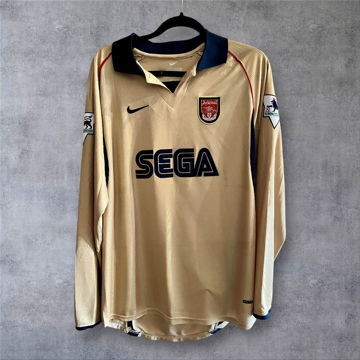 Henry 14 - Arsenal Away 2001/02 Premier League
