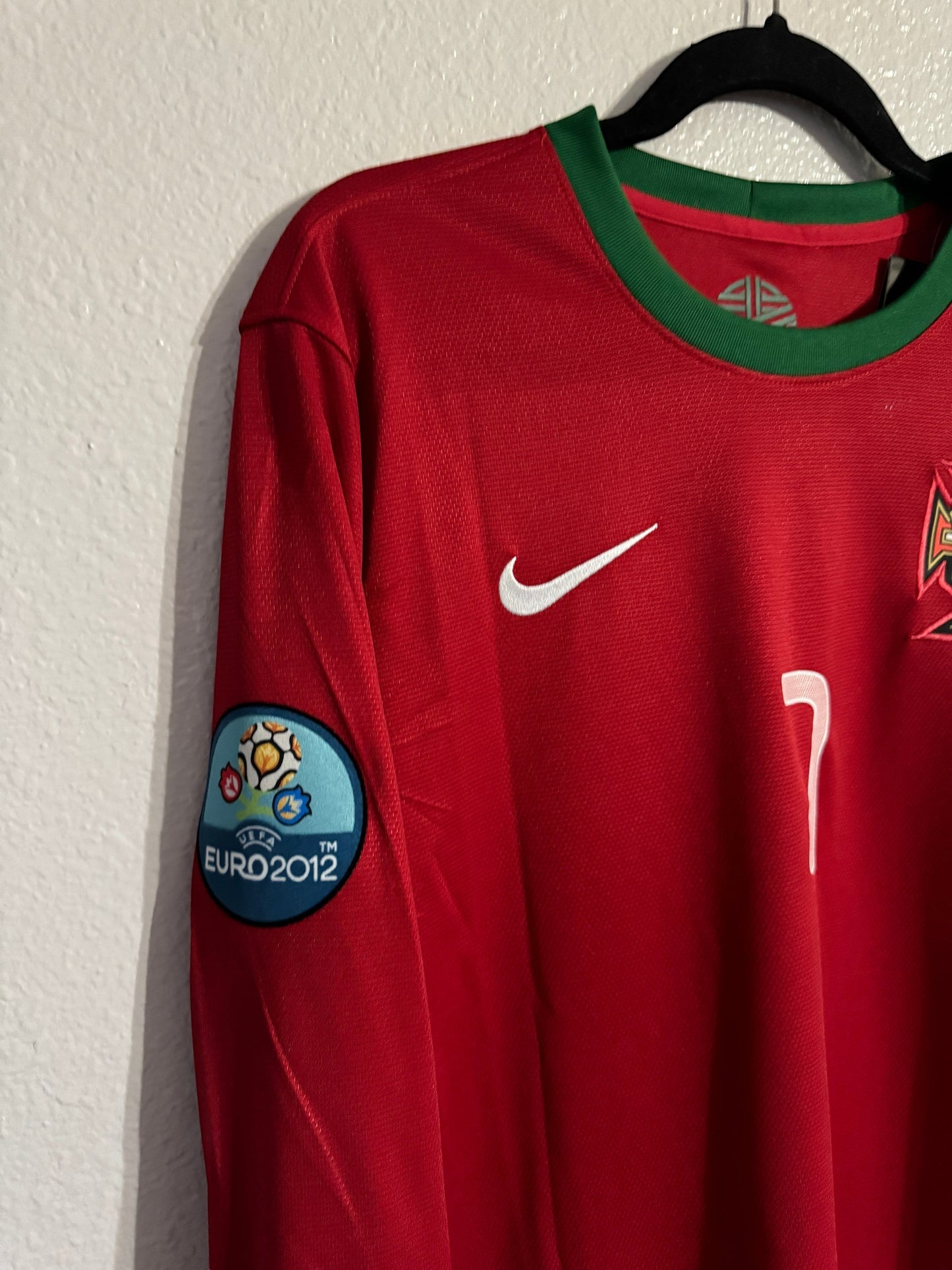 Ronaldo 7 Portugal Home 2012 Euro retro football shirt